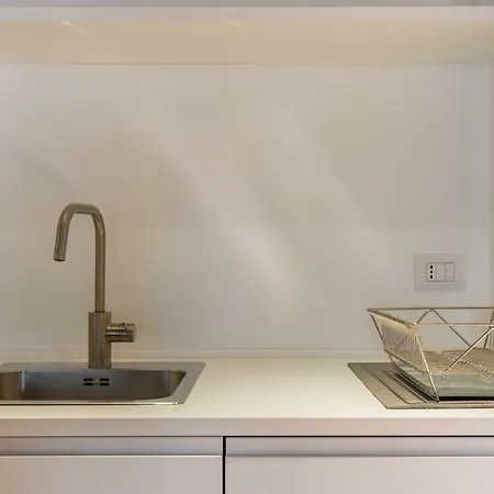 Affresco Apartment *